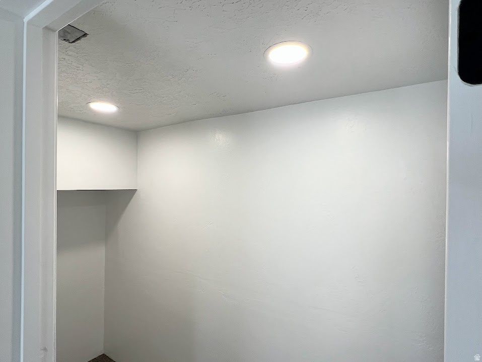 160 E 400 N Lehi, UT 84043