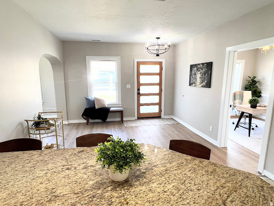 160 E 400 N Lehi, UT 84043