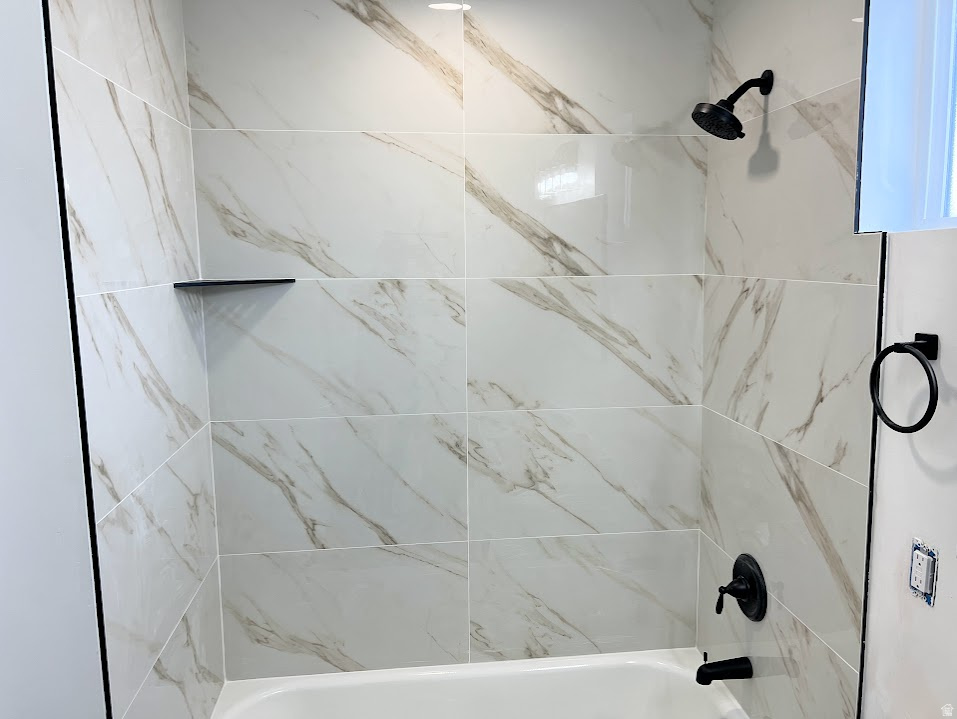 160 E 400 N Lehi, UT 84043