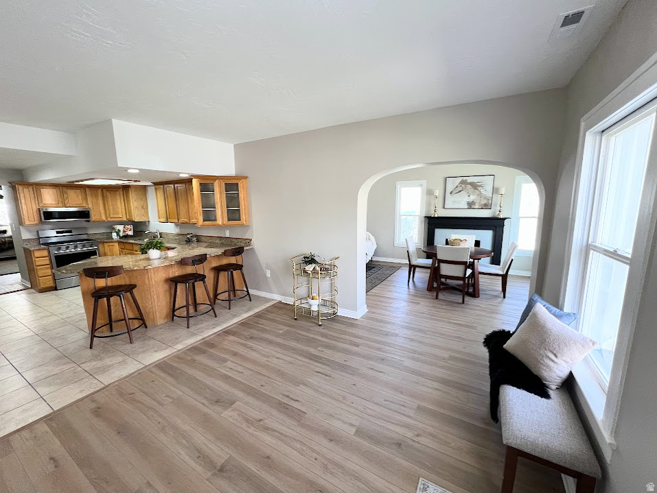 160 E 400 N Lehi, UT 84043