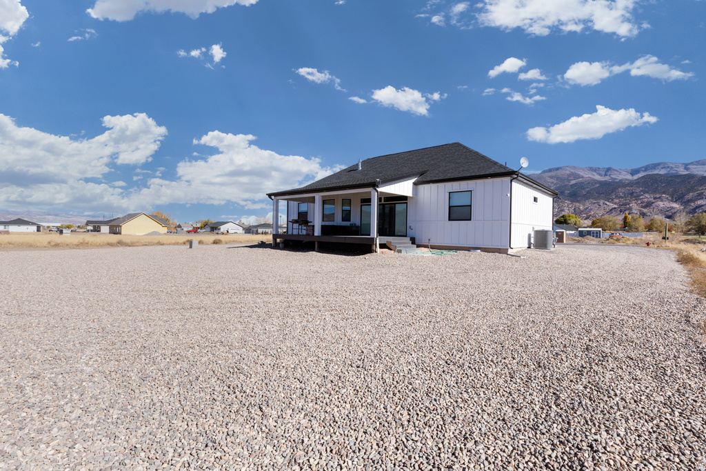 904 S 570 W Monroe, UT 84754