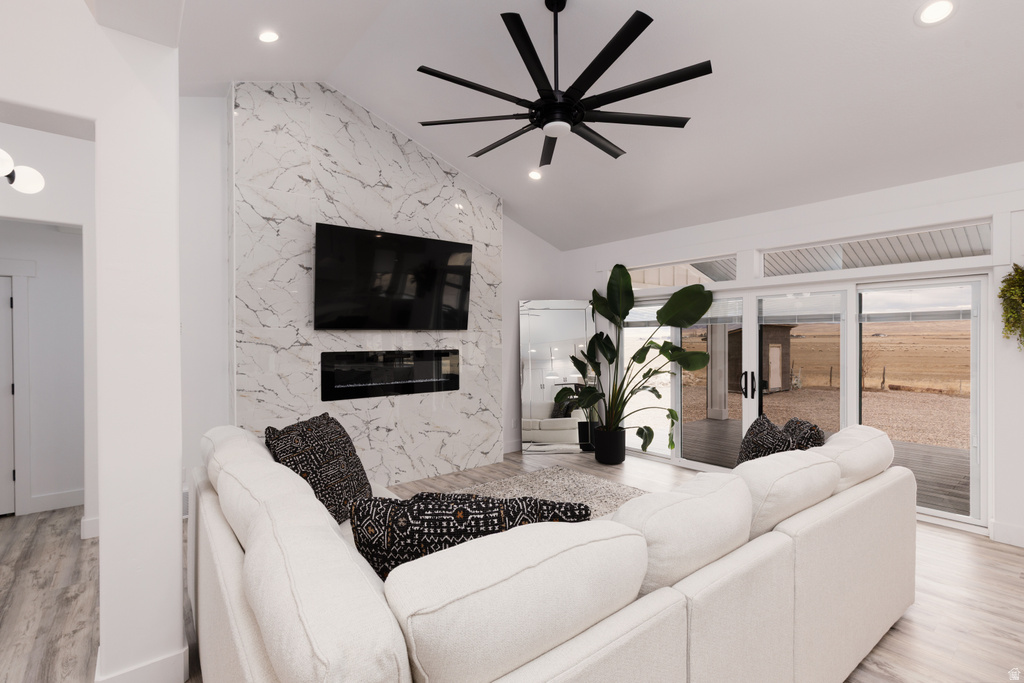 904 S 570 W Monroe, UT 84754