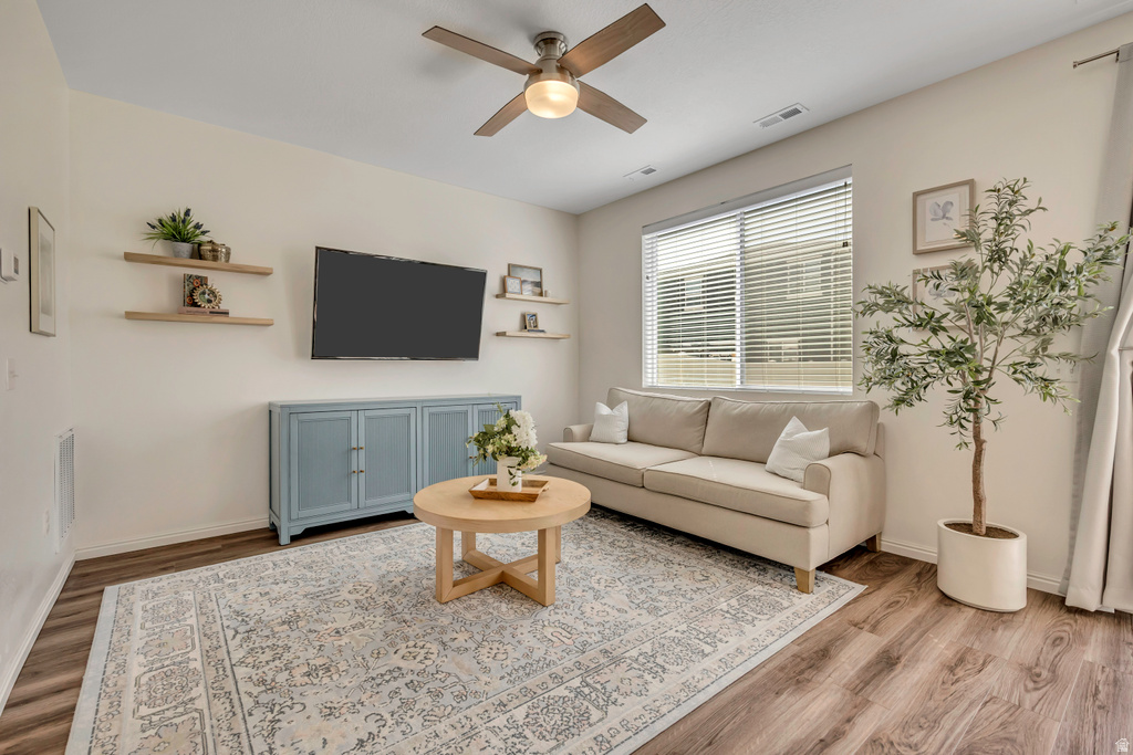 2115 W 3330 S Syracuse, UT 84075