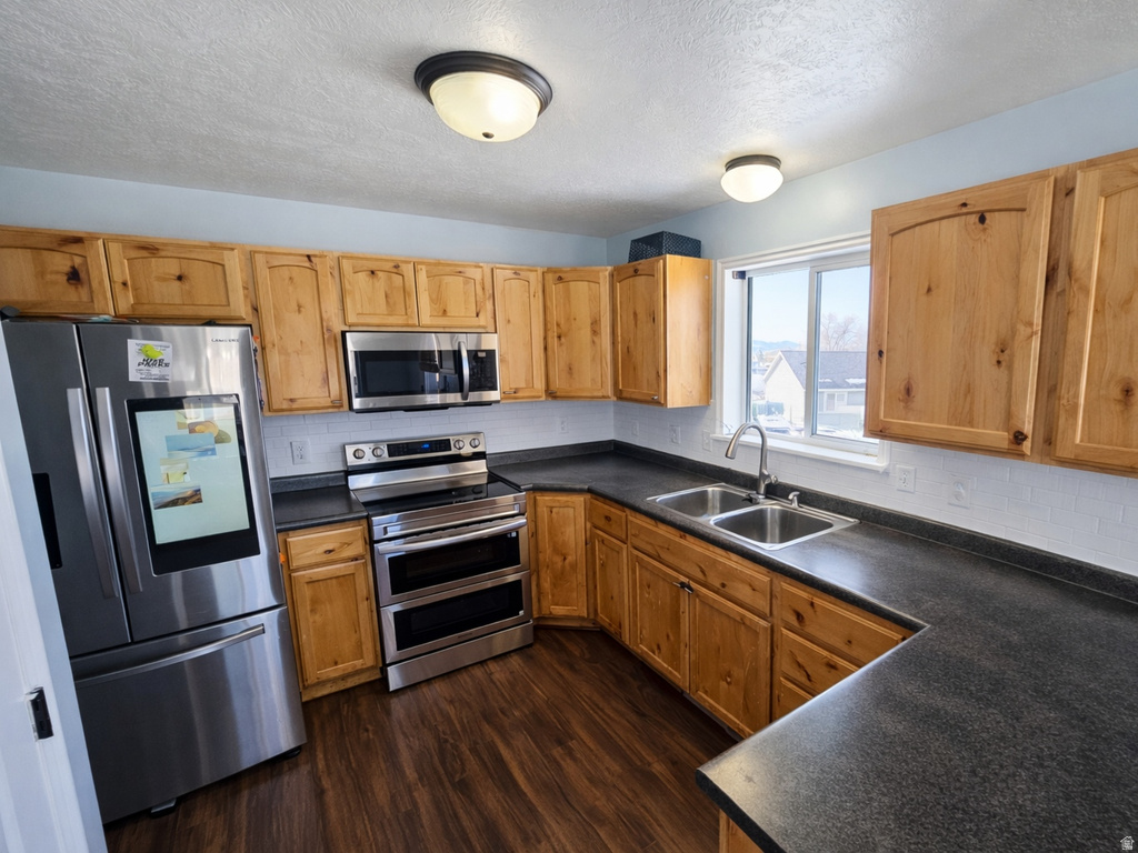 538 S 140 W Santaquin, UT 84655