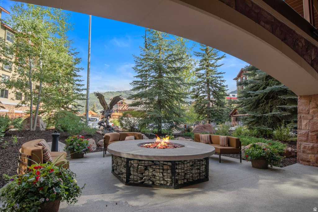 3855 GRAND SUMMIT DR #106 Q1 Park City, UT 84098