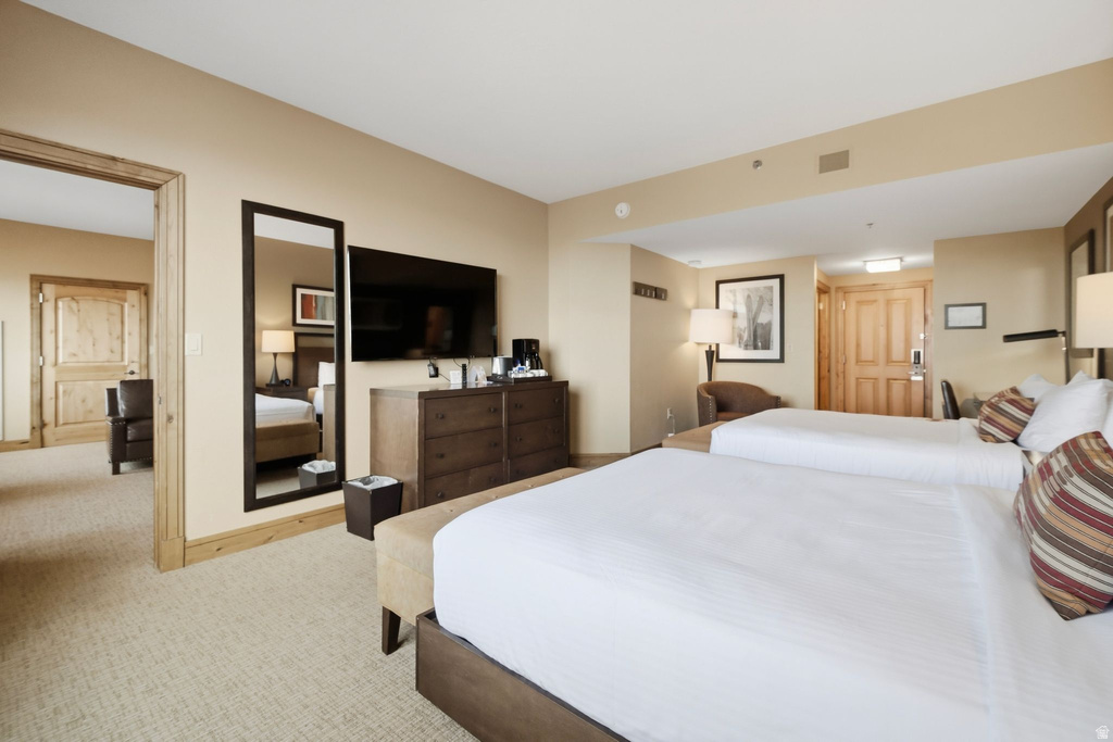 3855 GRAND SUMMIT DR #106 Q1 Park City, UT 84098