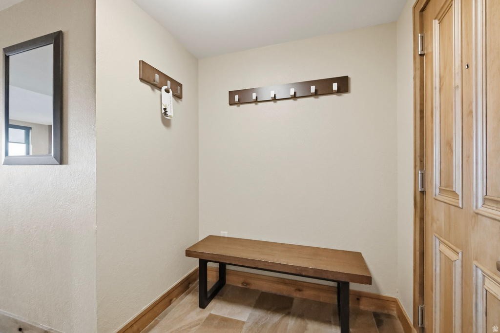 3855 GRAND SUMMIT DR #106 Q1 Park City, UT 84098