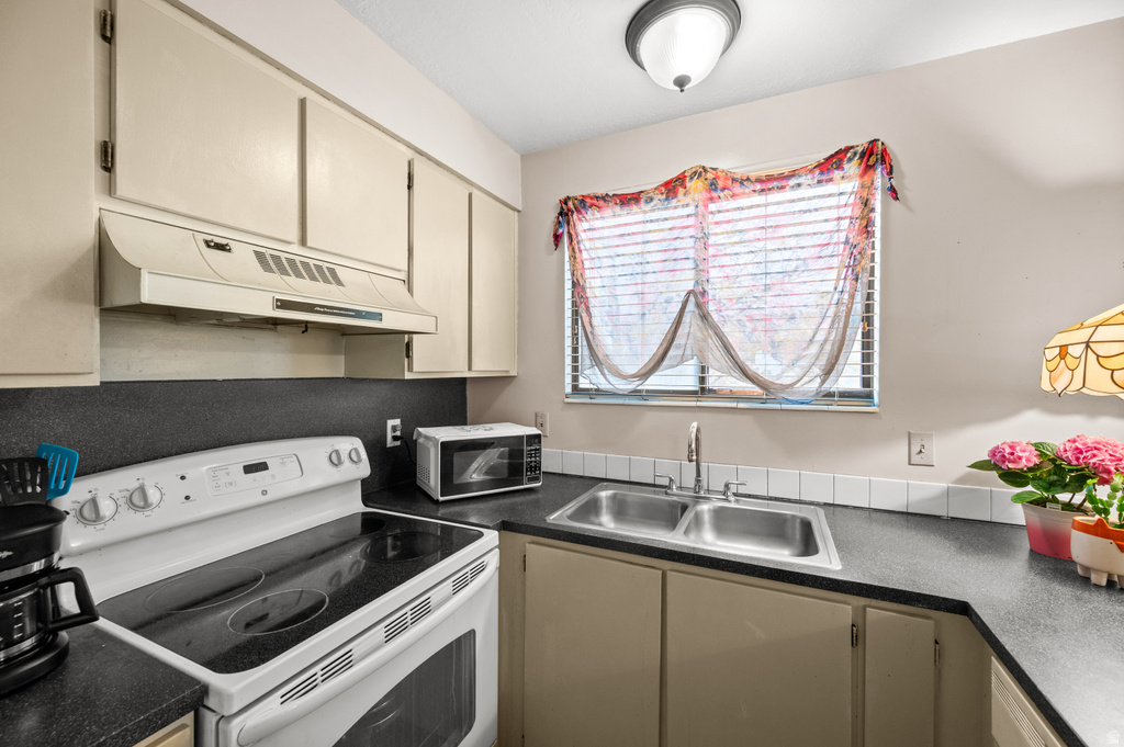 6302 W 3100 S West Valley City, UT 84128