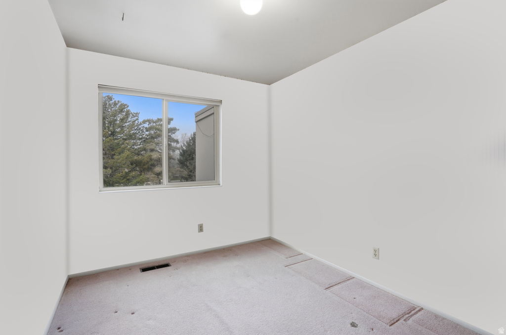 5647 S PARK PLACEWEST Holladay, UT 84121