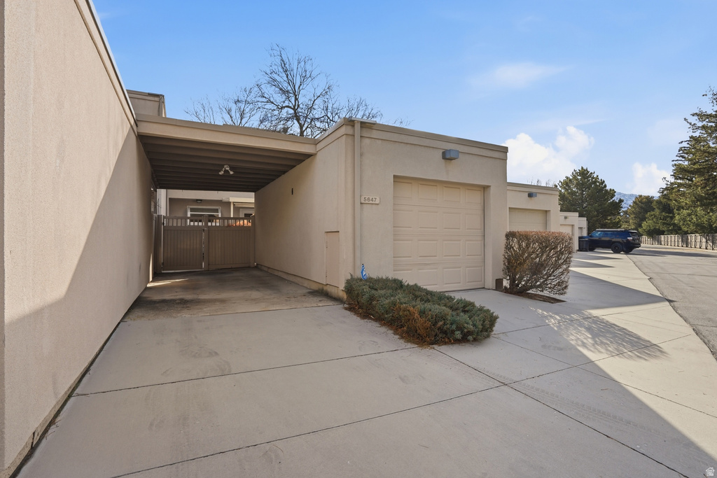 5647 S PARK PLACEWEST Holladay, UT 84121