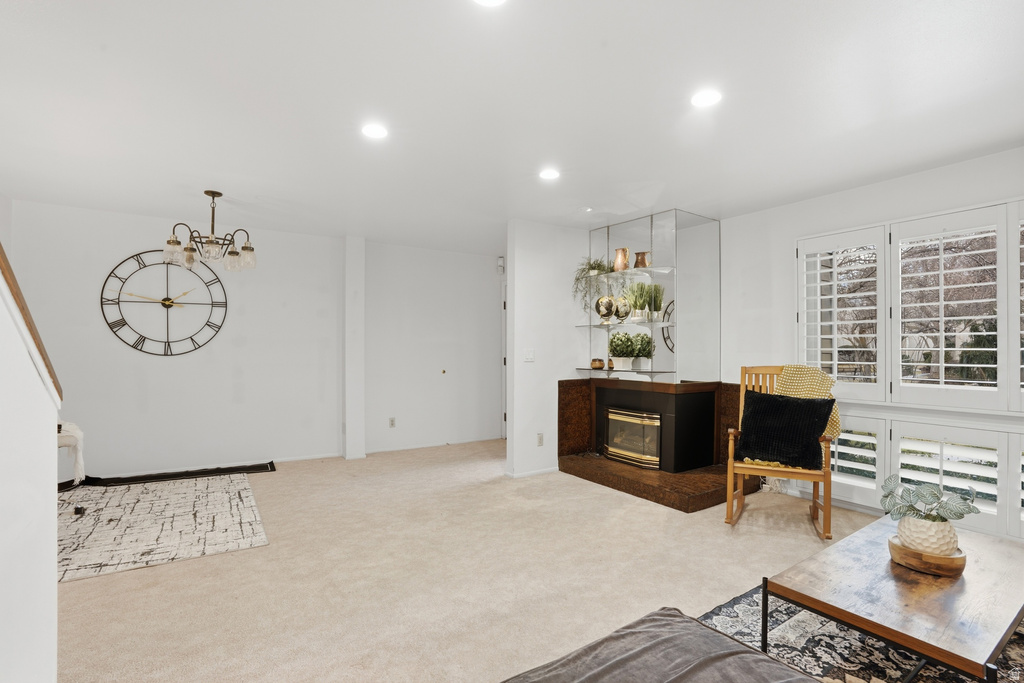 5647 S PARK PLACEWEST Holladay, UT 84121