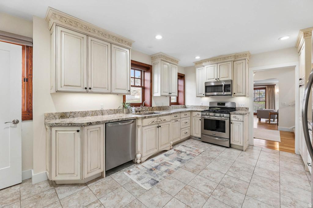 786 E ELEVENTH AVE Salt Lake City, UT 84103