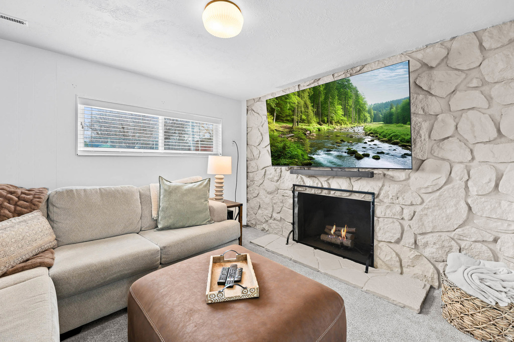 2817 W 5400 S Taylorsville, UT 84129