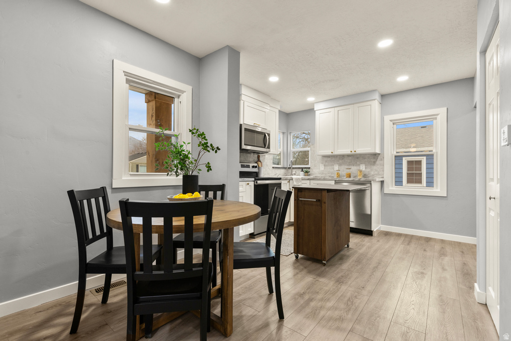 109 BEACON AVE Layton, UT 84041