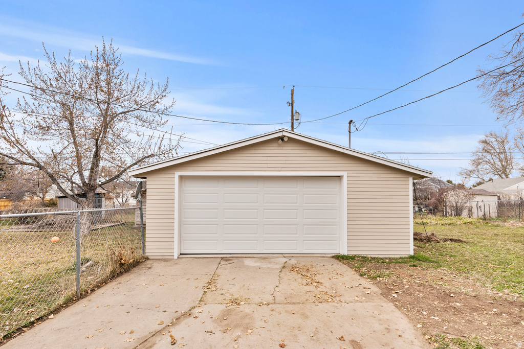 109 BEACON AVE Layton, UT 84041