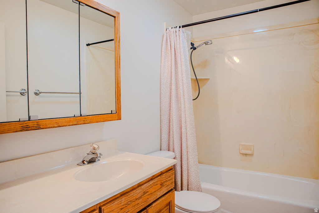 1390 W CEDAR DR Price, UT 84501