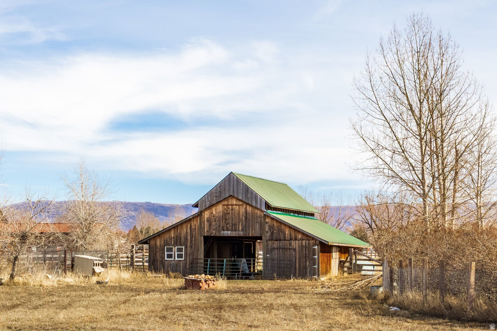 3193 S SOUTHFIELD RD Daniel, UT 84032