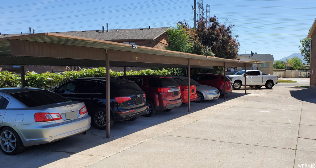 125 S 1450 W Clearfield, UT 84015