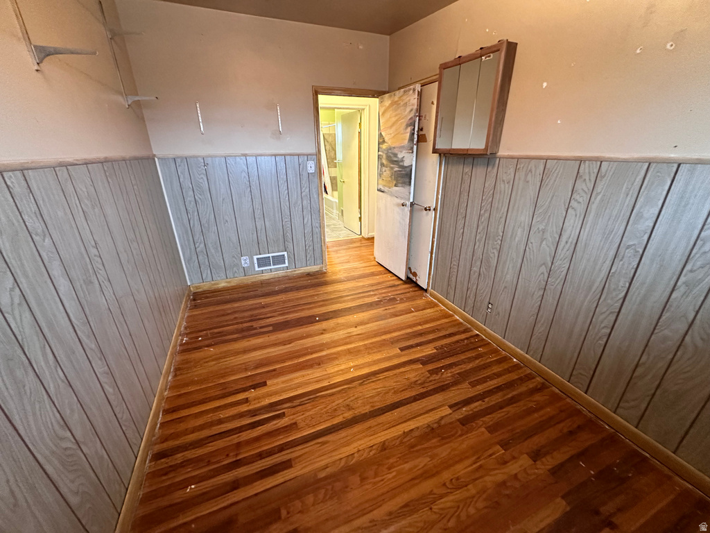 2183 S PENMAN LN Bountiful, UT 84010