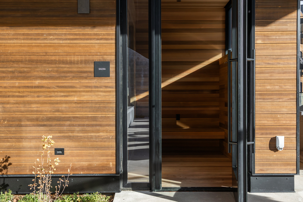 3267 W DEER HOLLOW RD #2304 Park City, UT 84060