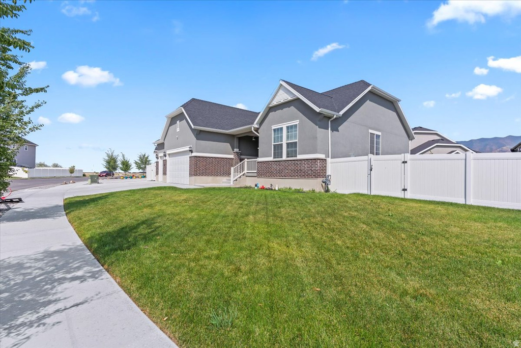 969 W MONTAUK LN Stansbury Park, UT 84074