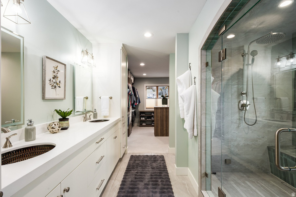 1118 S OAK HILLS WAY Salt Lake City, UT 84108