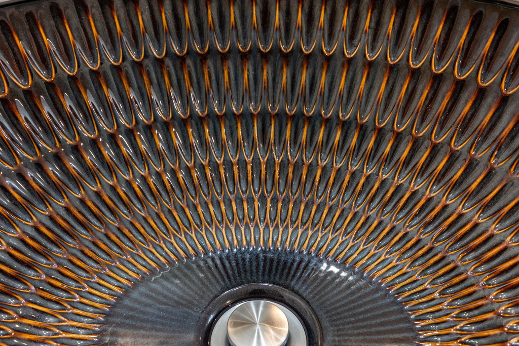 1118 S OAK HILLS WAY Salt Lake City, UT 84108