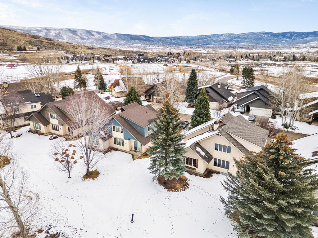 5 E VILLAGE CIR Midway, UT 84049