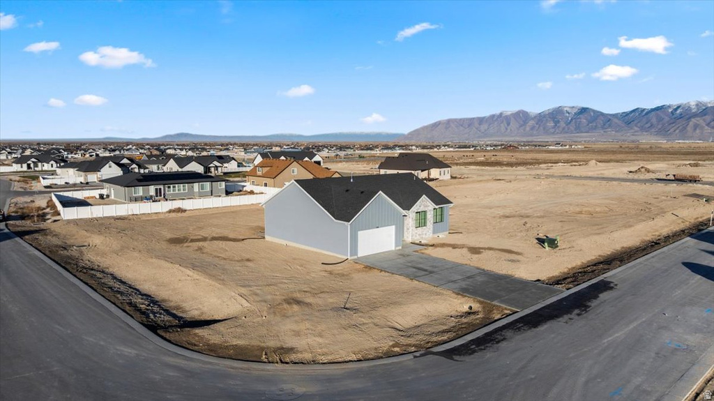 593 E SHELLEY LN #203 Grantsville, UT 84029