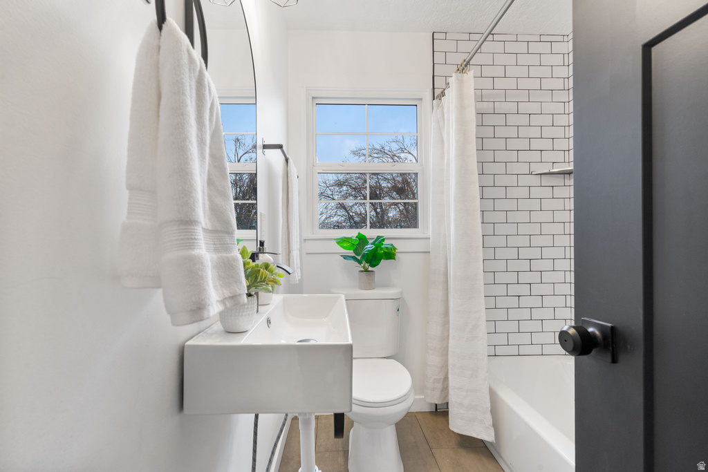 2989 N 300 E North Ogden, UT 84414