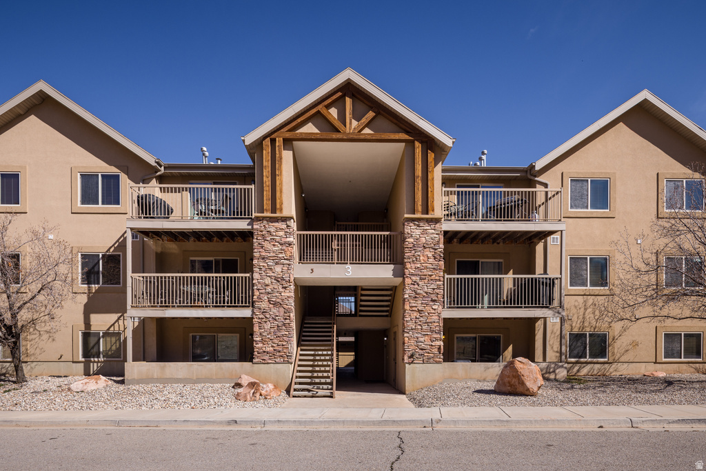 2511 REDCLIFF RD #3A Moab, UT 84532