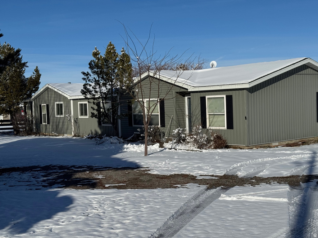 590 S 400 W Trenton, UT 84338