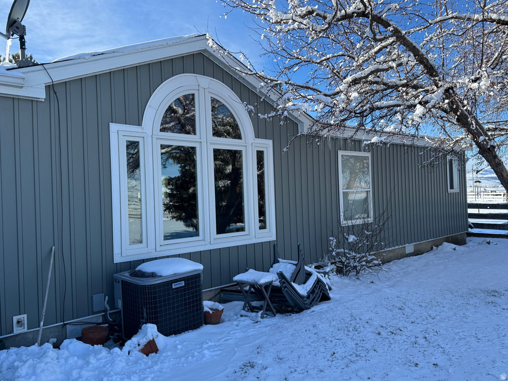 590 S 400 W Trenton, UT 84338