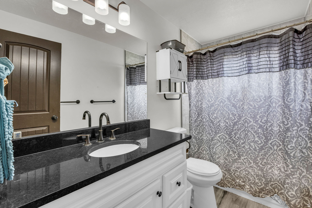 5785 S 6000 W Hooper, UT 84315