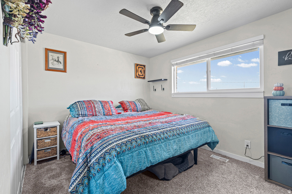 5785 S 6000 W Hooper, UT 84315