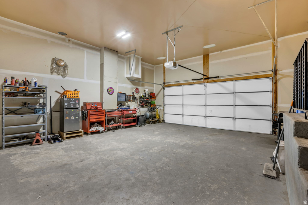 5785 S 6000 W Hooper, UT 84315