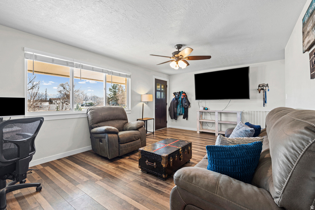 5785 S 6000 W Hooper, UT 84315