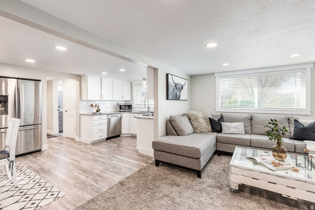 1556 W 13400 S Riverton, UT 84065