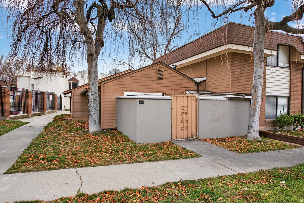 1441 W ARTHUR DR Provo, UT 84601