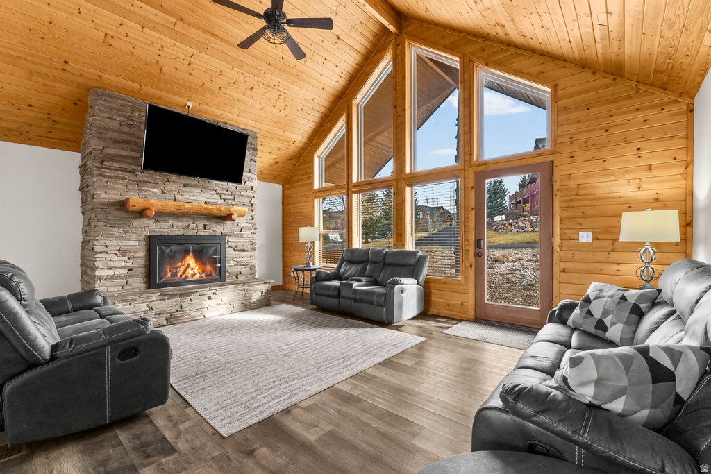 495 W BUTTERCUP LN Garden City, UT 84028