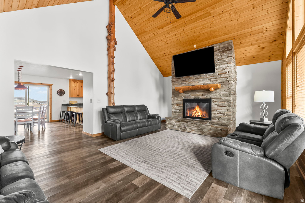 495 W BUTTERCUP LN Garden City, UT 84028