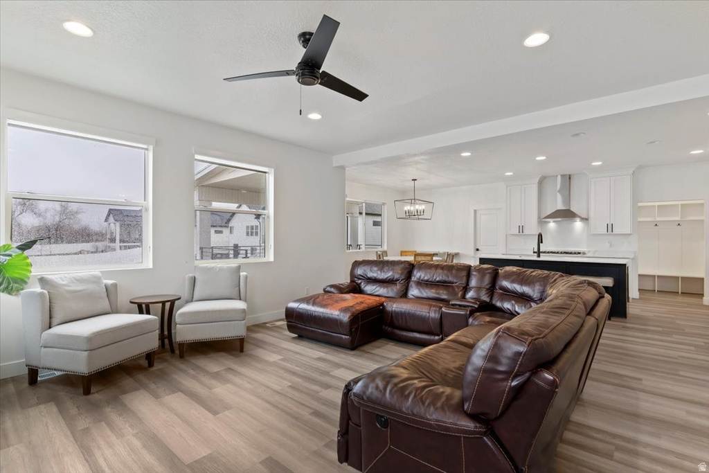 3118 W 1600 N Clinton, UT 84015