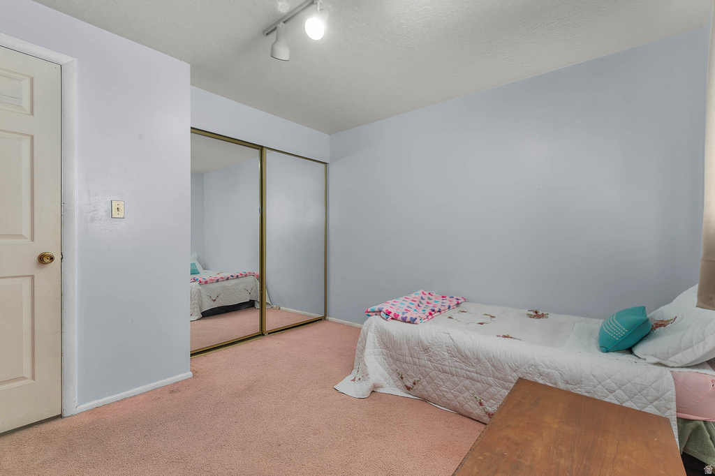 4502 W WOODGROVE DR West Valley City, UT 84120