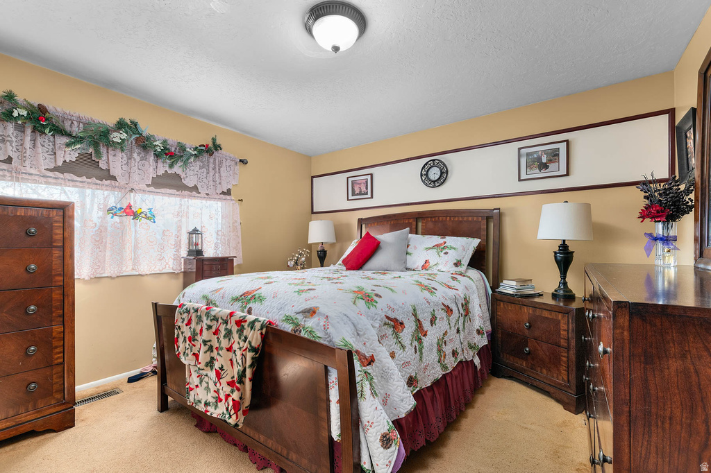 4502 W WOODGROVE DR West Valley City, UT 84120