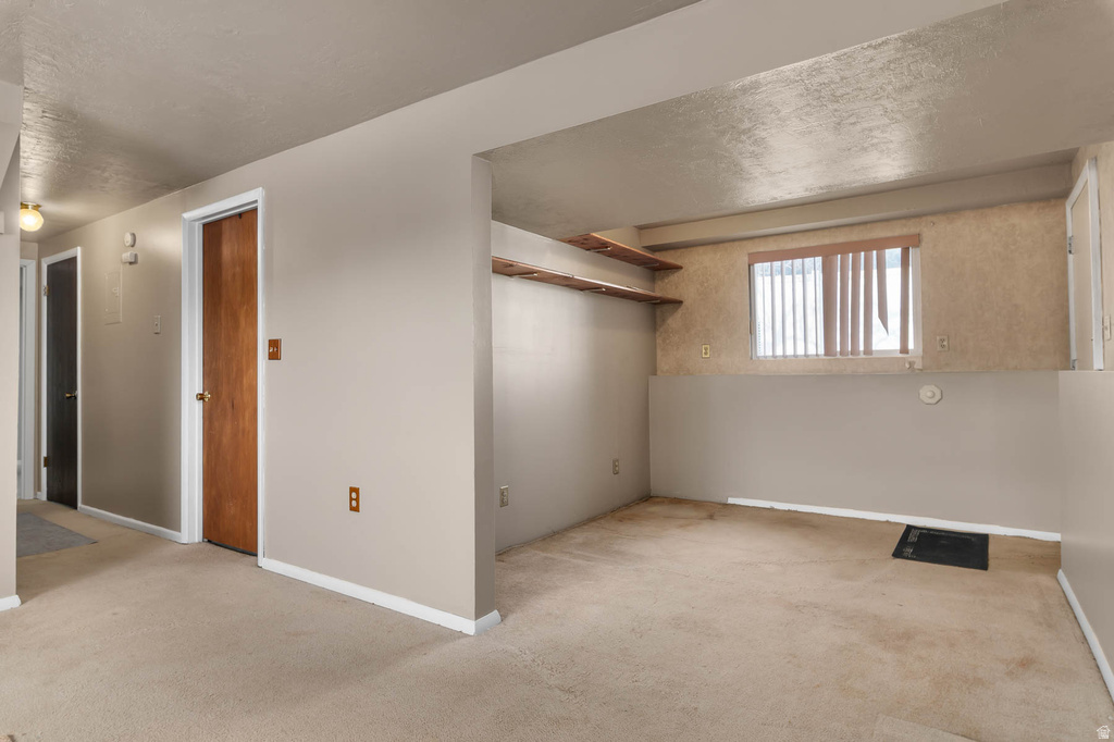 4502 W WOODGROVE DR West Valley City, UT 84120