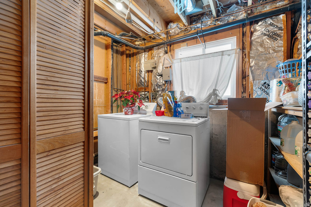 4502 W WOODGROVE DR West Valley City, UT 84120