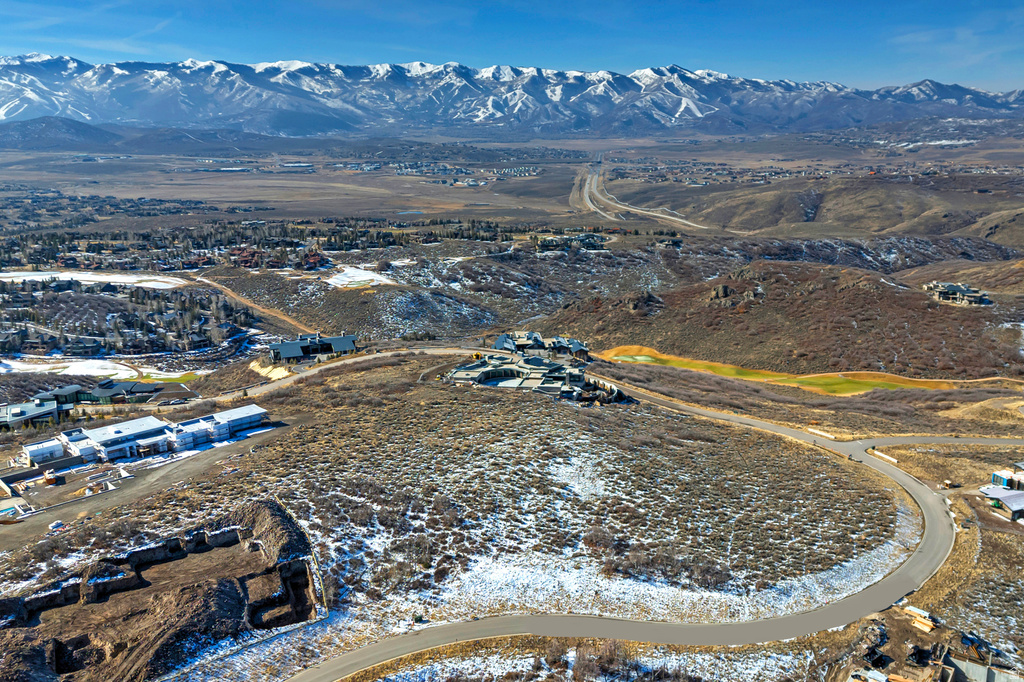 4422  PINNACLE SKY LOOP Park City, UT 84098