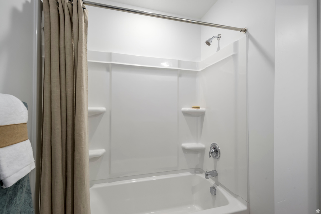 7527 S TOPAZ SKY LN West Jordan, UT 84081