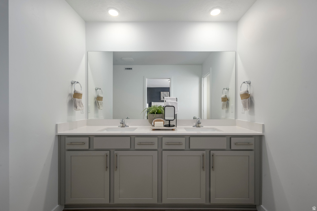 7527 S TOPAZ SKY LN West Jordan, UT 84081