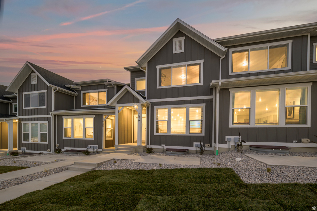 7529 S TOPAZ SKY LN West Jordan, UT 84081